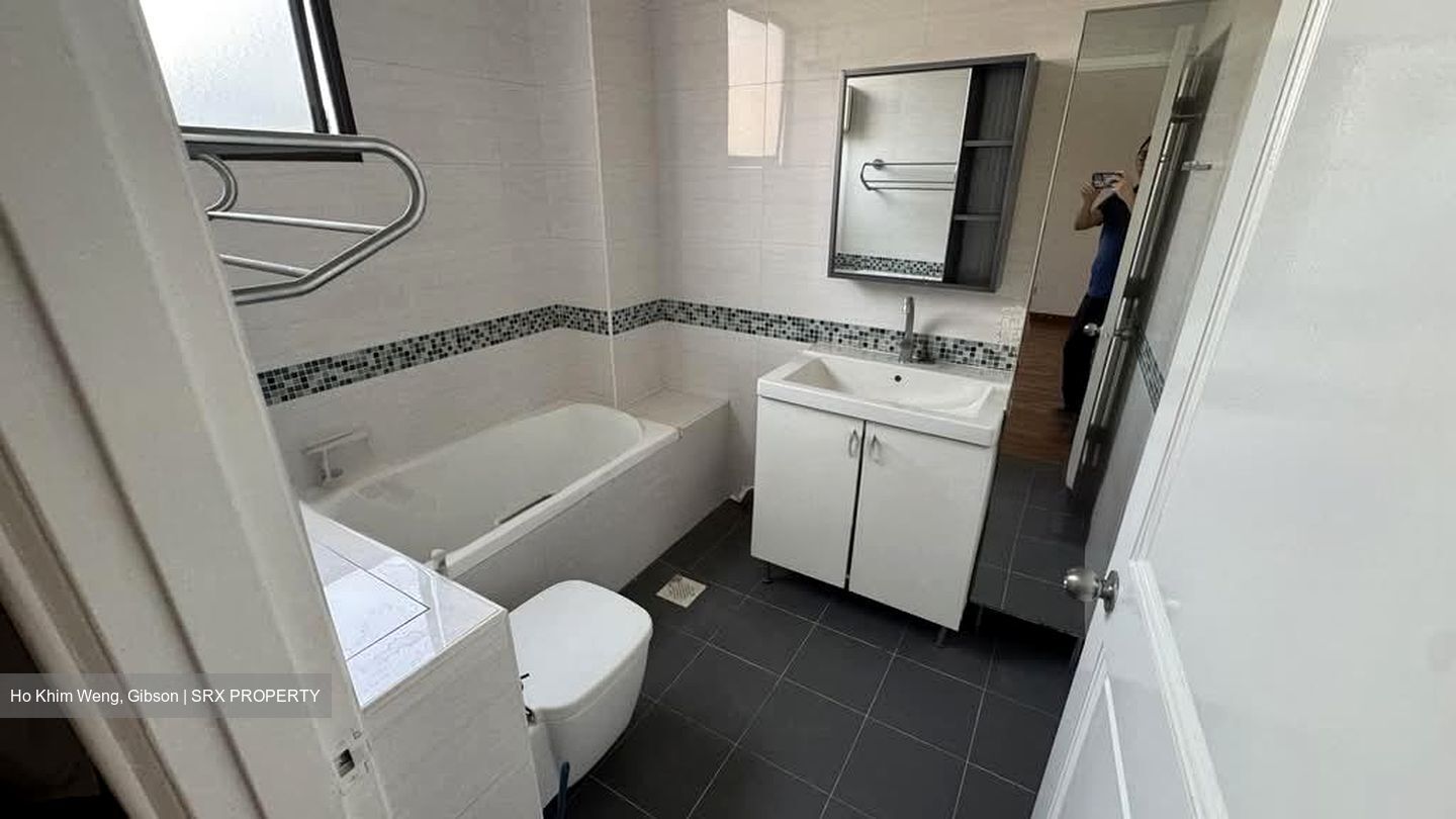 Tropicana Condominium (D16), Condominium #578605851